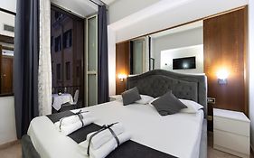 Hotel Max Roma